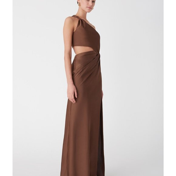 MISHA Kristin maxi Dress in brown one shoulder - Picture 2 of 9